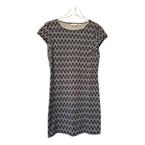 Women's New York & Company Dress Size Small S Black & White Chevron Shift